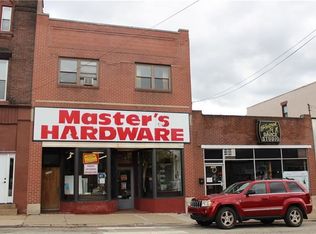 7544 Roslyn St, Swissvale, PA 15218