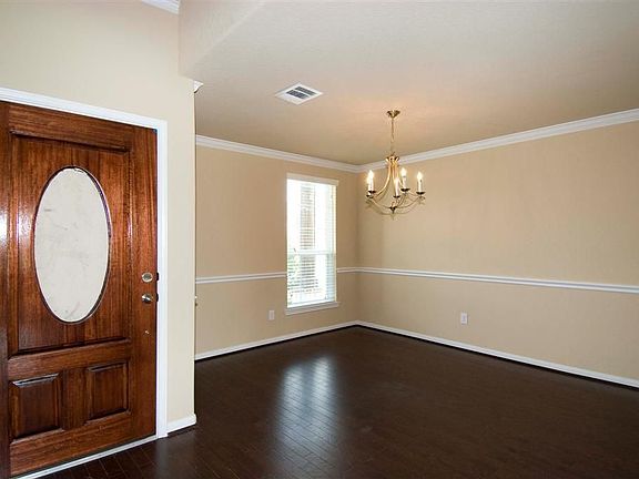 2nd image of 10178 Hidden Creek Falls Ln