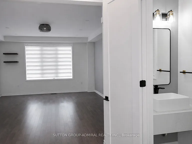 65 Barkerville Dr — Photo 5