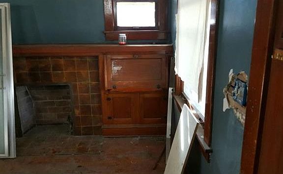 2nd image of 3515 Bellefontaine Ave