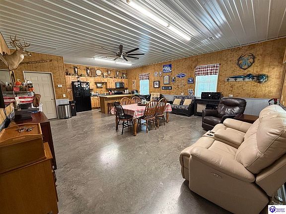 4th image of 125 Dudgen Ln