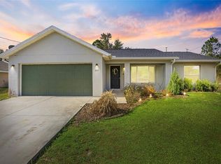 224 Fisher Rd, Ocklawaha, FL 32179