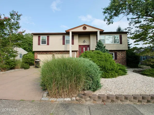 138 Pine Needle Street, Howell, NJ 07731
