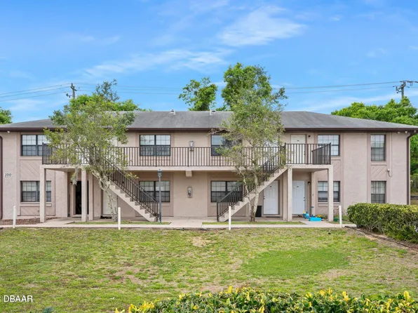 1290 9th St #103, Daytona Beach, FL 32117