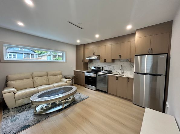 3 bedroom rental in Vancouver — photo 11