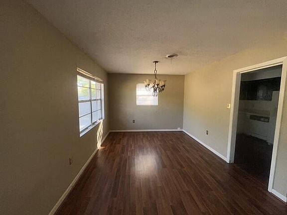 3rd image of 3211 Tate Road