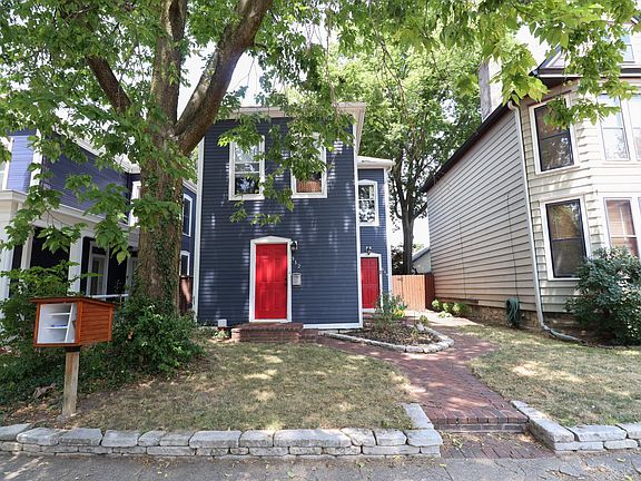 2nd image of 312 W 2nd Ave