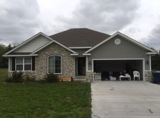 597 W Fountain Rd, Joplin, MO 64801