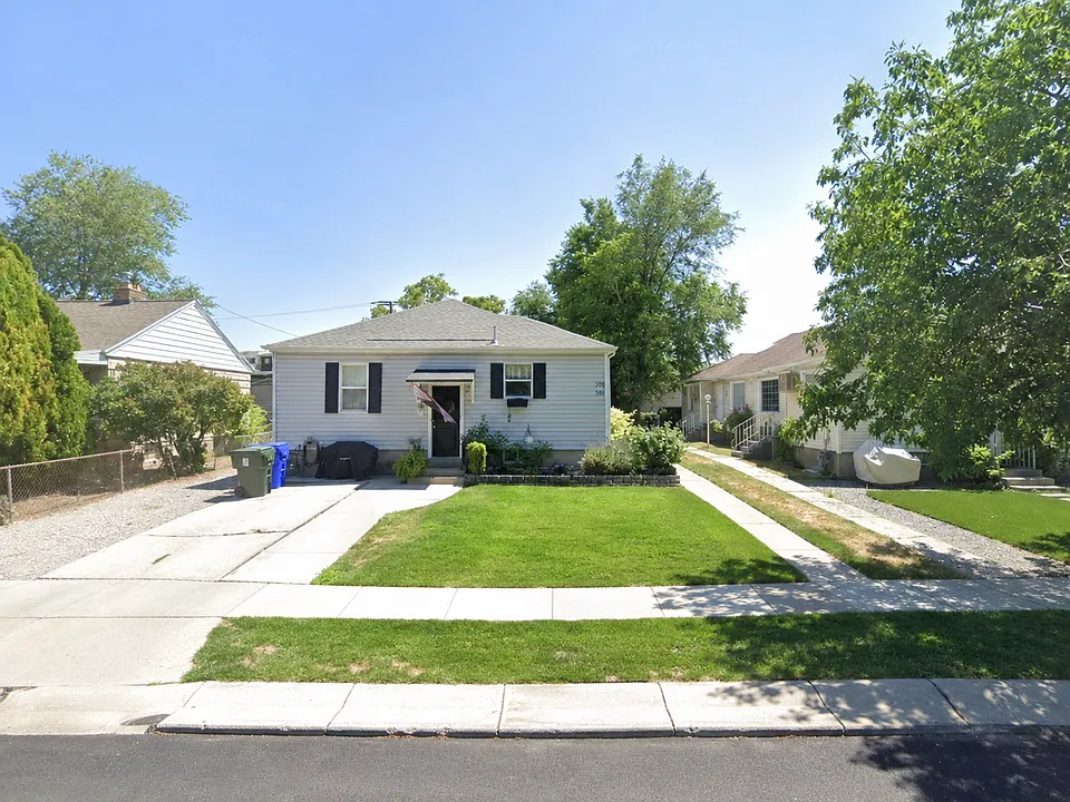 346 E Utopia Ave #346