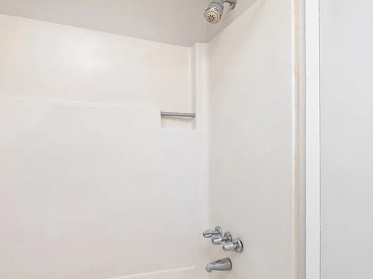 1121 Alice Dr #8 — Photo 23