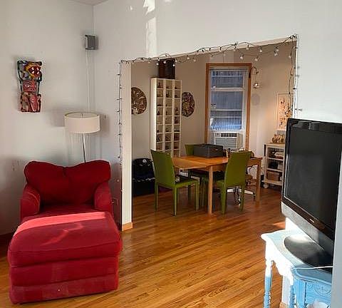 2nd image of 6240 N Magnolia Ave #1