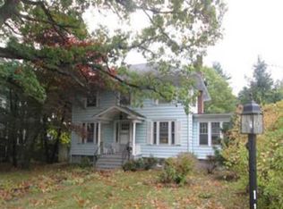 114 County Rd, Barrington, RI 02806