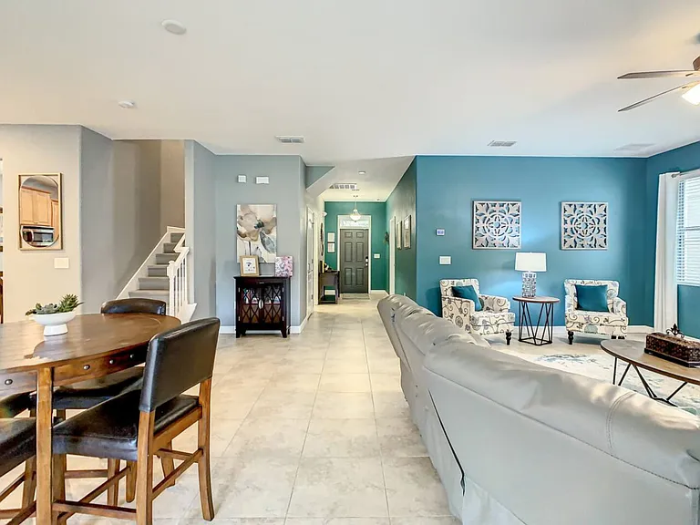 Rolling Fairway Dr — Photo 22