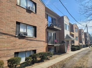 1158 3rd St APT 18, Beaver, PA 15009
