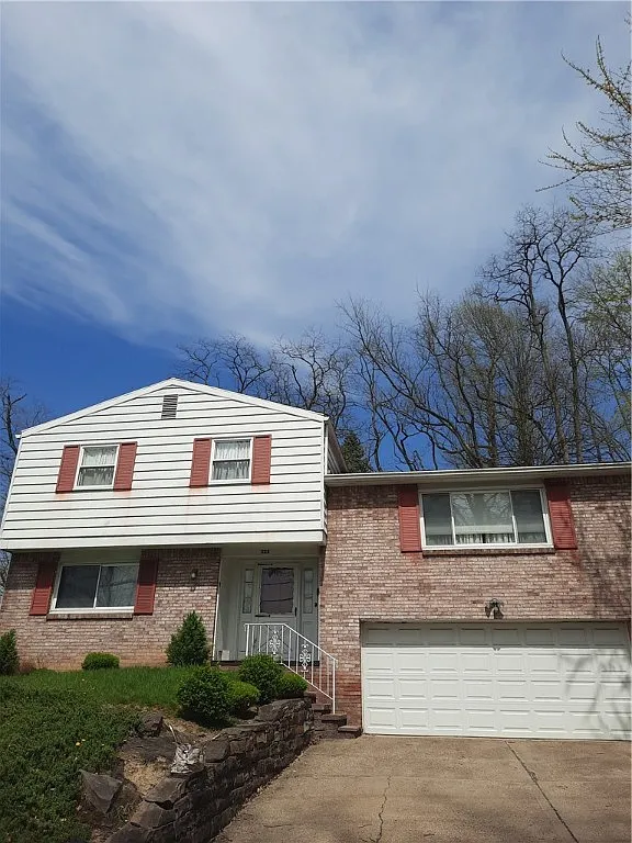 525 Hulton Rd photo 1