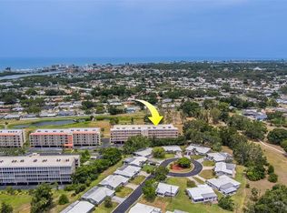 9510 Harbor Greens Way APT 407, Seminole, FL 33776
