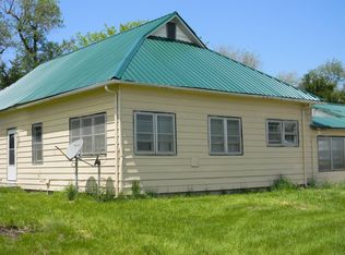 950 180th Rd, Yates Center, KS 66783