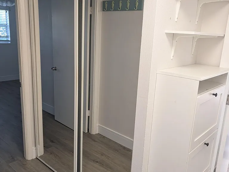 430 SE 2nd Ave #24 — Photo 5