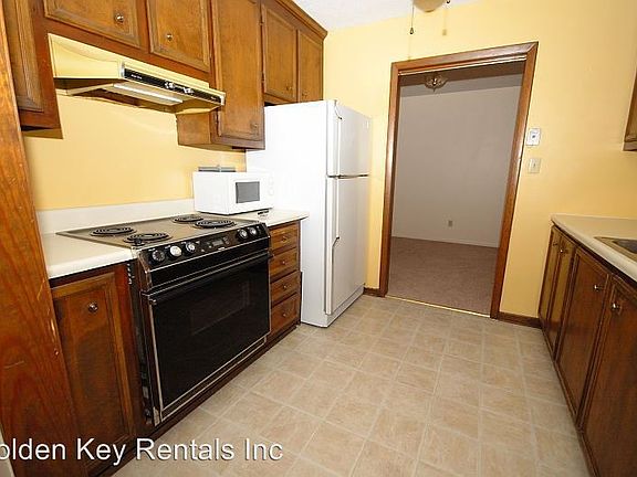5th image of 315 Spring Creek Rd