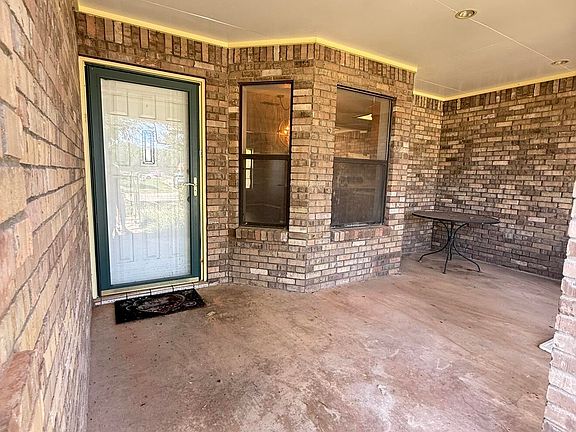 4th image of 3617 Cedar Creek Dr