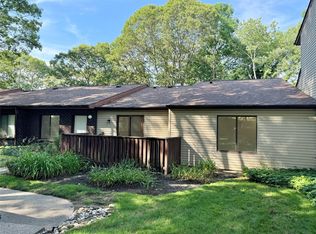 115 Birchwood Rd, Coram, NY 11727