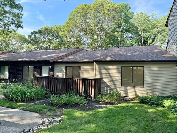 115 Birchwood Road, Coram, NY 11727