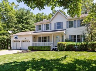 7 Ryan Ct, Parlin, NJ 08859
