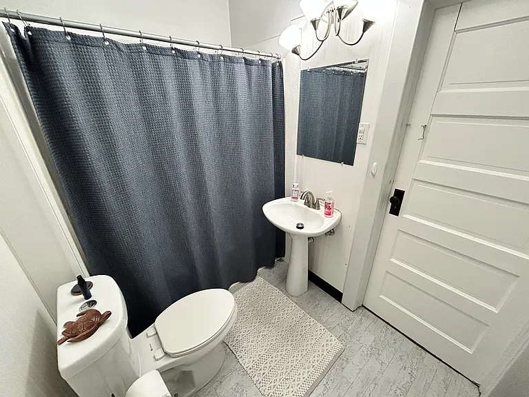 62 N 1000 W — Photo 11
