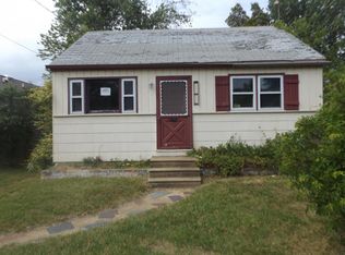 2410 4th Ave, Toms River, NJ 08753