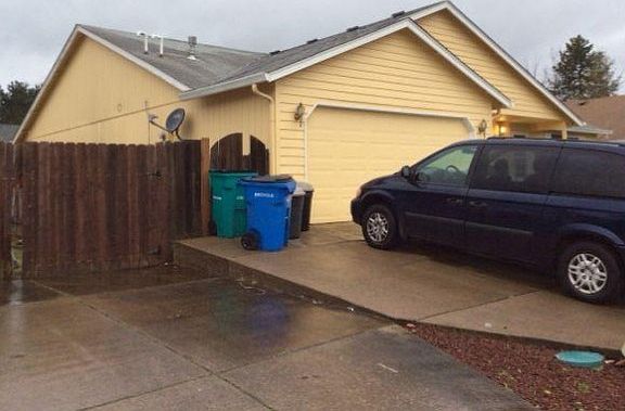 3rd image of 7414 NE 154th Ave