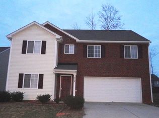5706 Yachtsman Ct, Browns Summit, NC 27214