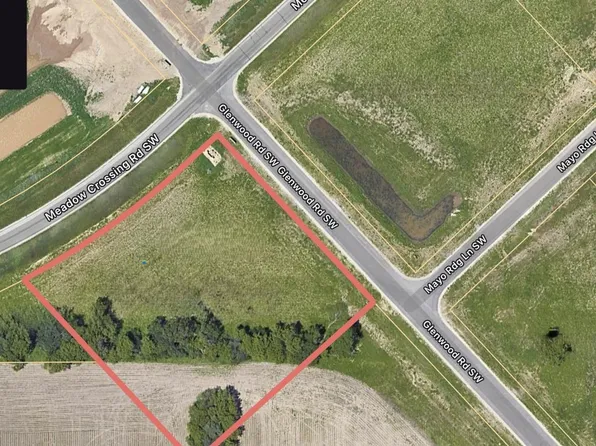 2961 Glenwood Rd SW, Rochester, MN 55902