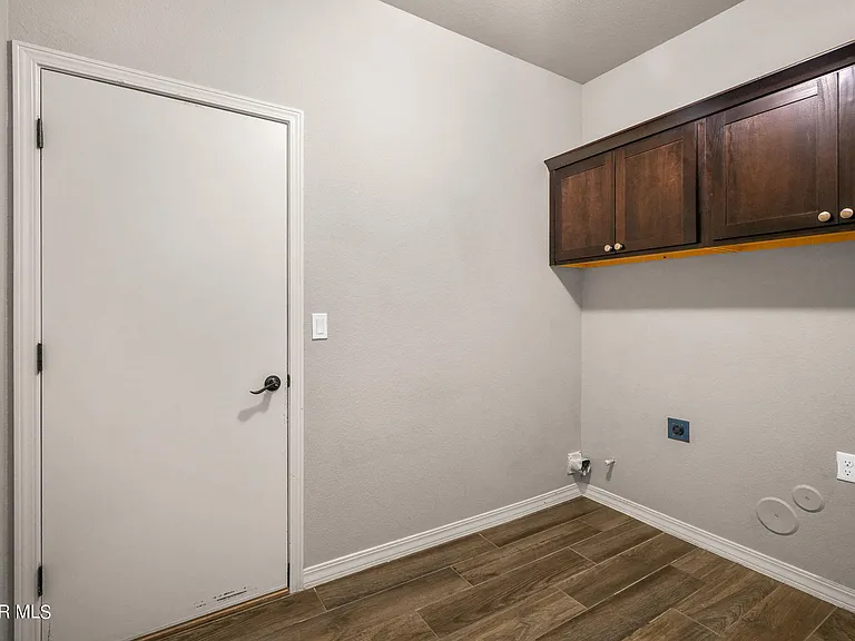 7877 Enchanted View Dr — Photo 26