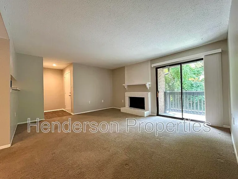 5024 Sardis Rd #G — Photo 1