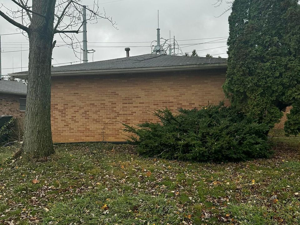 2nd image of 4950 Karl Rd