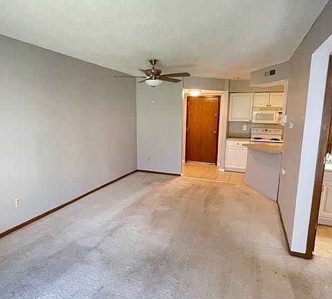 4th image of 1544 Summer Run Dr Unit 103