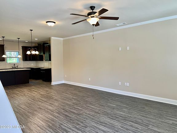 3rd image of 106 Camellia Ct Lot 29