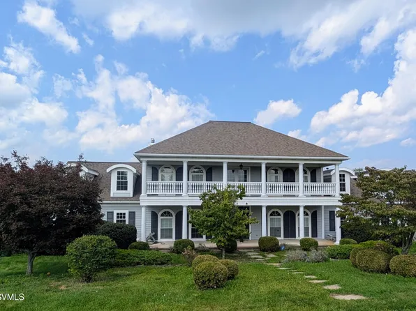 218 Gregory Dr, Selinsgrove, PA 17870