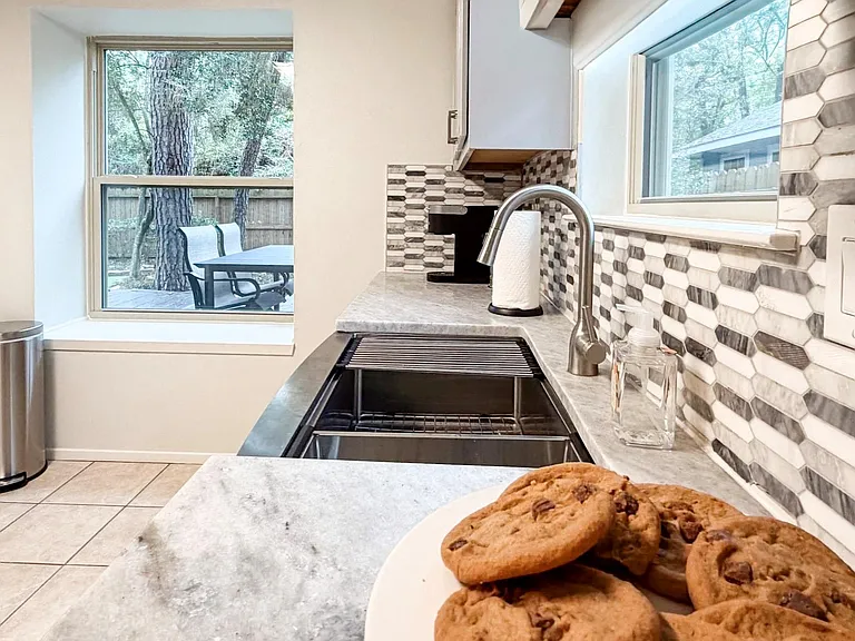 29 Pinewood Forest Ct — Photo 8