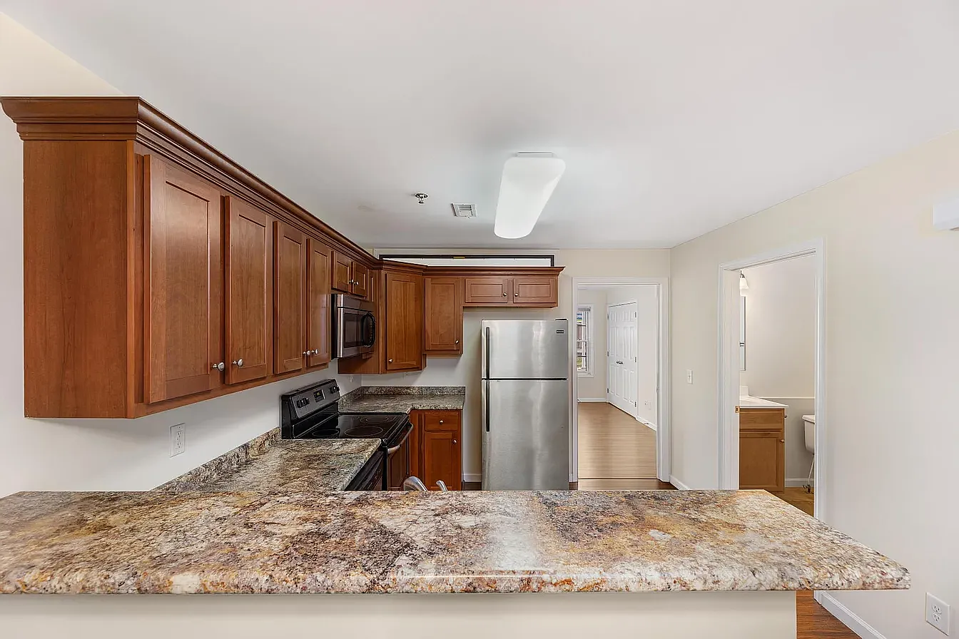 Paxton Place/Olde Towne Lofts — Photo 2