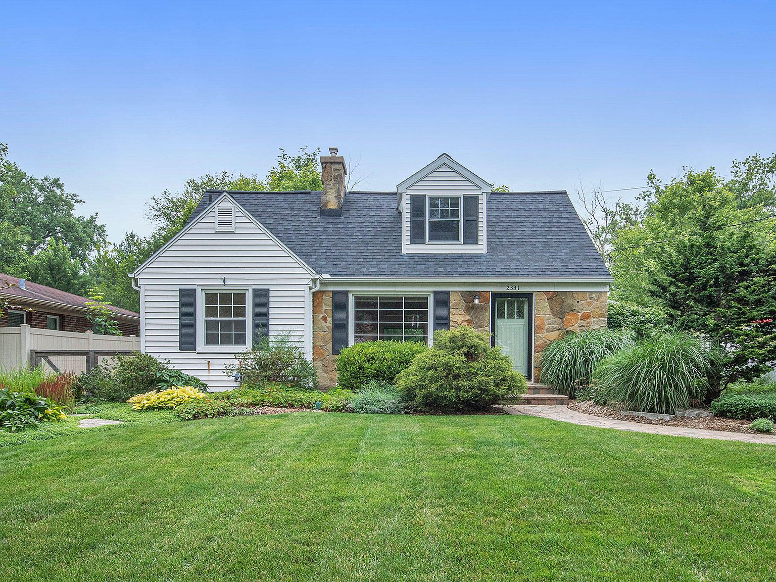 2331 Burchard St SE, East Grand Rapids, MI 49506 Zillow