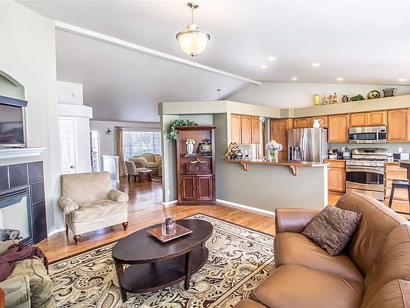5th image of 1265 W Palouse Dr