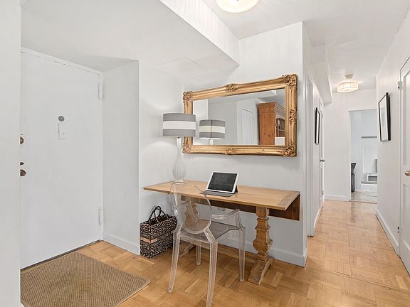 3rd image of 215 Adams St APT 17A