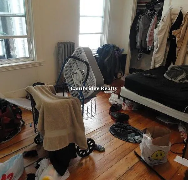 378 Washington St #2T — Photo 2