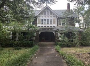 1700 S Olive St, Pine Bluff, AR 71601