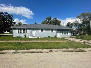 1615 E Locust St, Kankakee, IL 60901