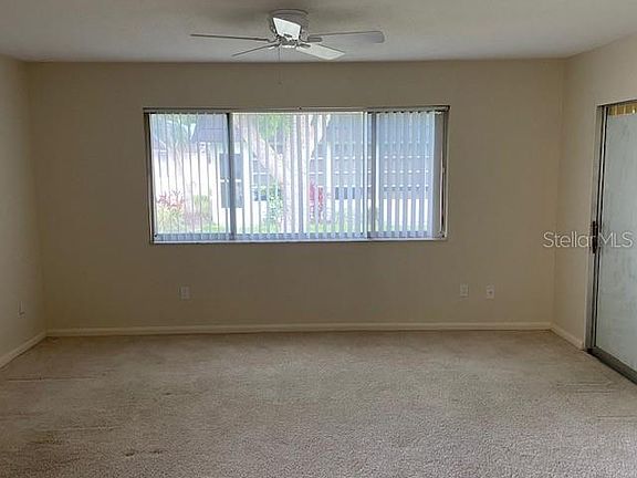 4th image of 3961 Ashwood Ln