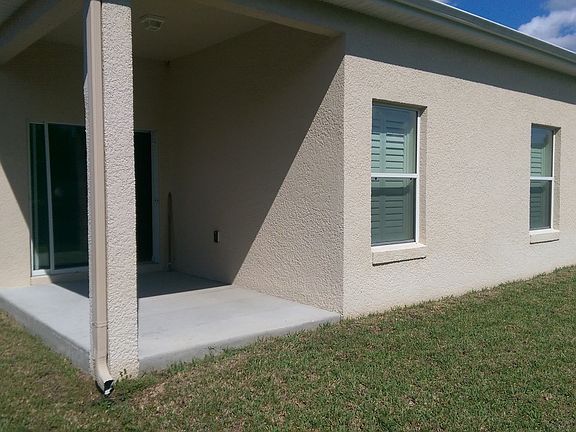 4th image of 12415 NE 52nd Loop