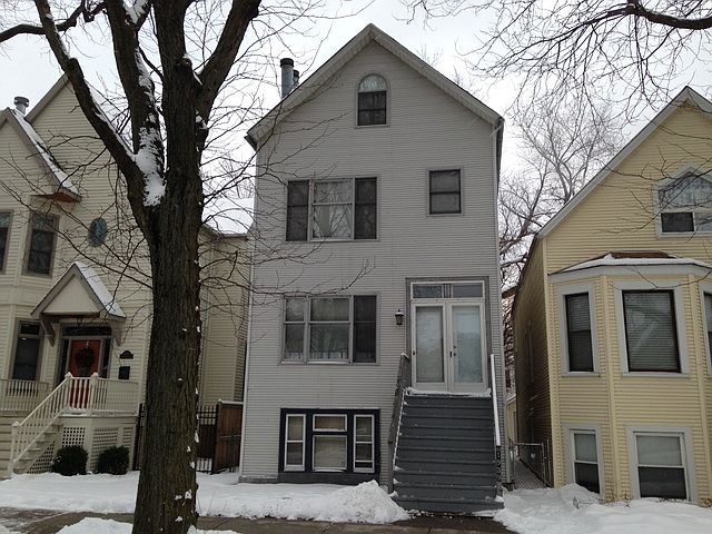 1st image of 1939 W Wellington Ave