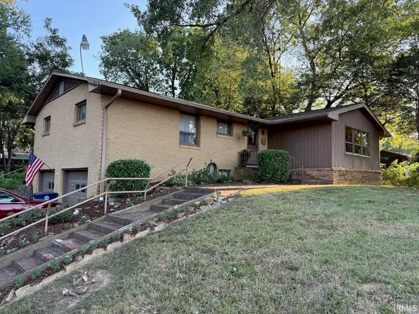 2007 W Brumfield Ave, Princeton, IN 47670